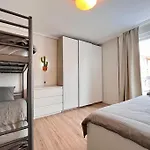 Isla De Mouro - Monabri Apartment