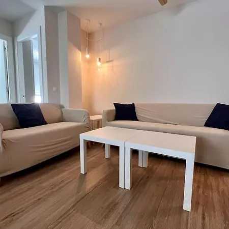 Isla De Mouro - Monabri Apartment