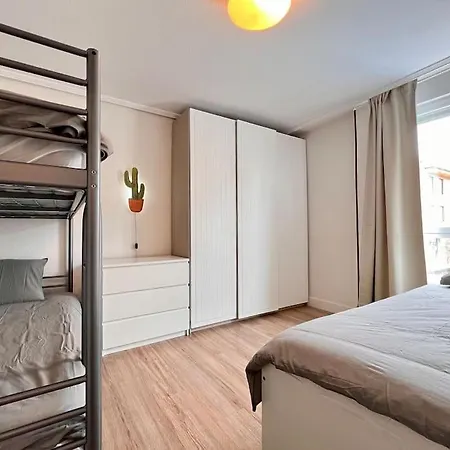 Isla De Mouro - Monabri Apartment