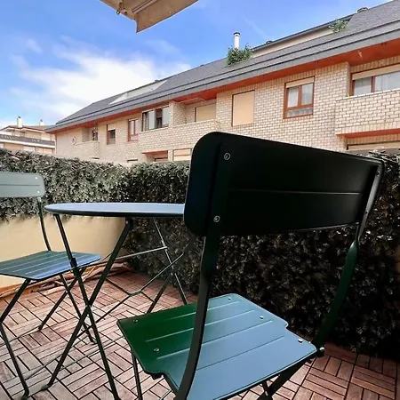 Isla De Mouro - Monabri Apartment *