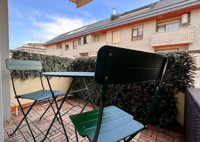 Isla De Mouro - Monabri Apartment *